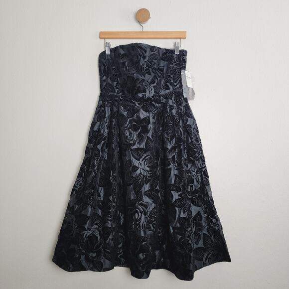 NEW Maeve Anthropologie Jonquil Black Floral Velvet Strapless Midi Dress - Picture 4 of 16